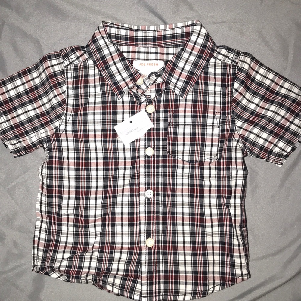 Short sleeve button down shirt